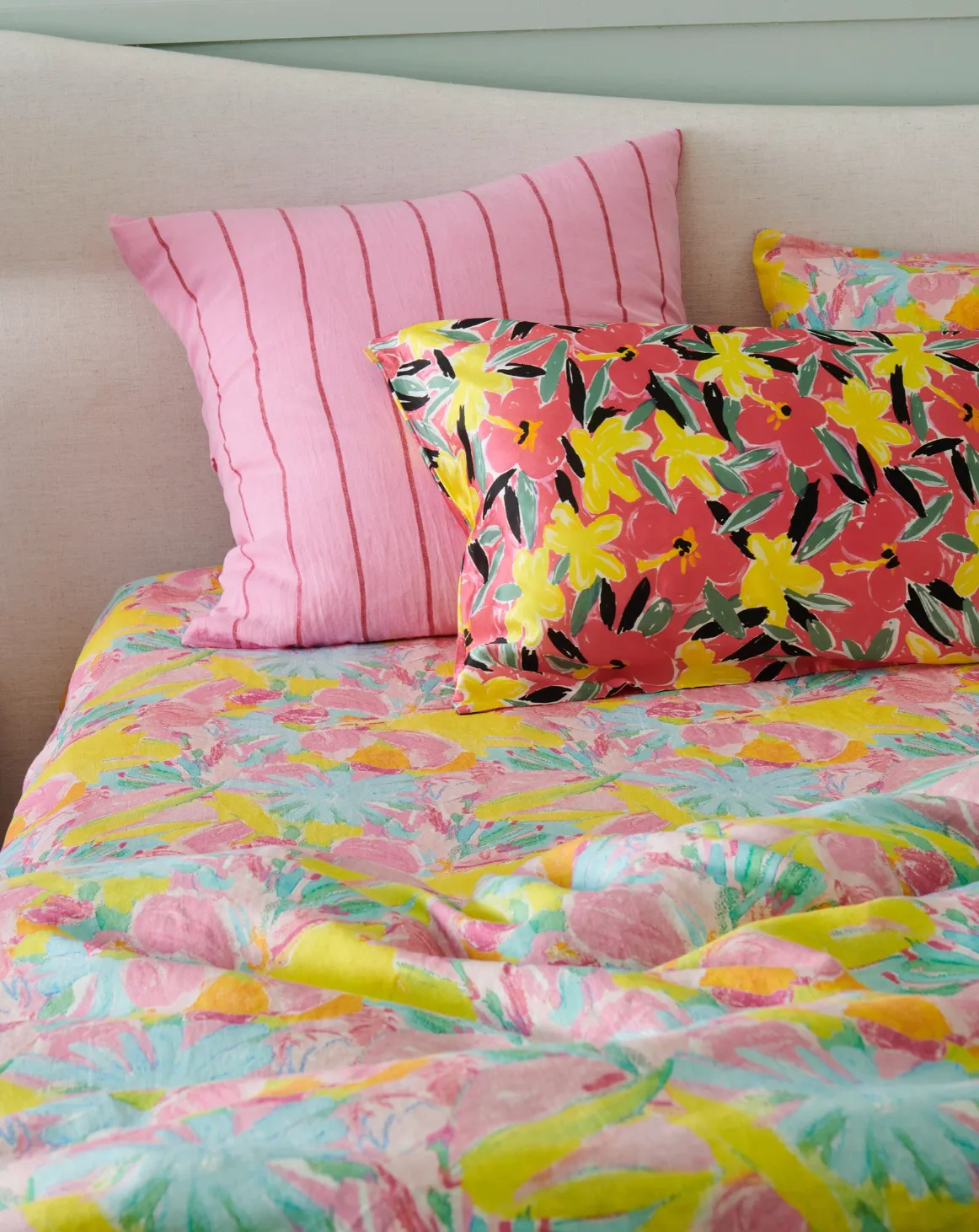 Kip & Co x Ken Done Pastel Blooms Linen Fitted Sheet